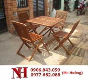 Mẫu bàn ghế gỗ xếp được nhiều quán cà phê lựa chọn