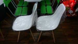 Ghế cafe nhựa đúc cao cấp. Liên hệ: 0906843059 Lê Hoàng (24/24)