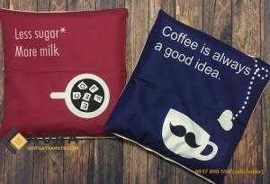 Gối tựa lưng và đệm ngồi bệt phong cách Nhật cho quán cafe