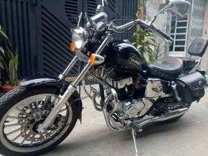 Moto rebel 125c màu đen 2k10 bstp chính chủ mới 95%