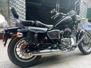 Moto rebel 125c màu đen 2k10 bstp chính chủ mới 95%