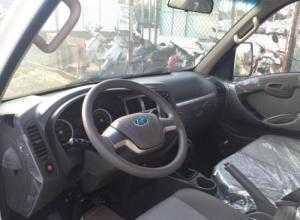 Hyundai H150 nội thất buồng lái