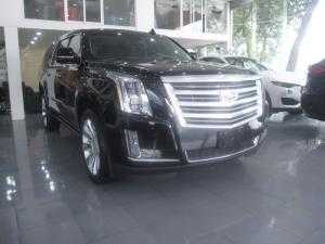 Cadillac Escalade platium 2017 mới