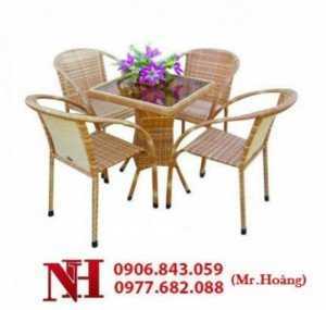 Nhiều bộ bàn ghế nhựa giả mây cho kinh doanh cafe sân vườn giá rẻ. Liên hệ: 0906843059 Lê Hoàng (24/24)