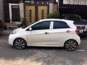 Cần bán xe Kia Morning Si 1.25at 2016 màu trắng cực đẹp
