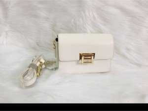 Túi Charles and Keith