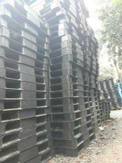 Pallet nhựa cũ giá sỉ tại Bắc Ninh - Hotline: 0906193788 (24/24)