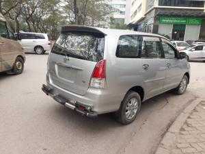 Cần bán Inova 2011 bạc, bản G