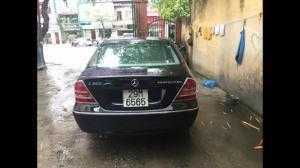 Mercedes-Benz C200 giá hot
