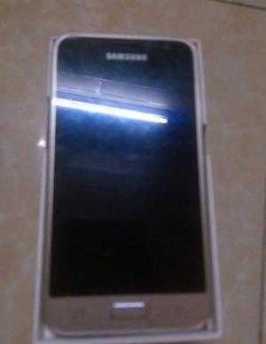 Cần bán SAMsung galaxy J1 2016