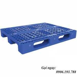 Giá Pallet nhựa cũ Hà Nội. Giao hàng toàn quốc. Liên hệ: 0906193788 (24/24 - Phòng Kinh Doanh)