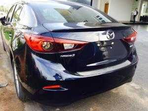 Mazda 3 1.5 sedan 2017 có sẵn xe giao ngay, BH 5 năm