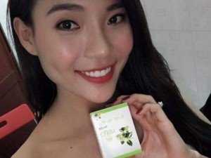 Mặt nạ tổ yến Queen