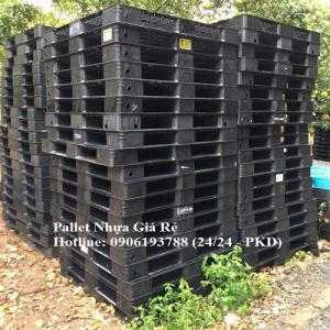 Pallet nhựa cũ tại Điện Biên