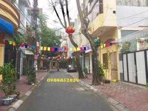Cho thuê tầng 1x100m2 làm văn phòng, ngõ ôtô vào, phố Cát Dài – Cầu Đất
