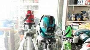 Máy cân bằng laser