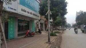 Bán nhà 123.5m2 mặt phố Cao Lỗ kinh doanh tốt, TT Đông Anh.