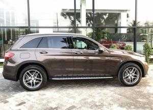 MERCEDES-BENZ GLC 300 nâu 4MATIC 2018