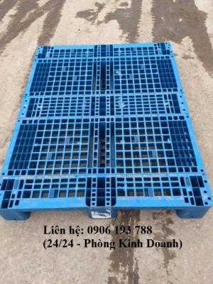 Pallet nhựa cũ tại Đà Nẵng, miễn phí vận chuyển số lượng lớn - Liên hệ: 0906193788 (Nguyễn Hòa 24/24)