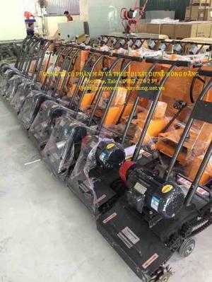 Máy băm nền bê tông chạy động cơ xăng 4 thì