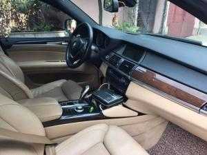 Bán xe BMW X6 2009 màu trắng full option