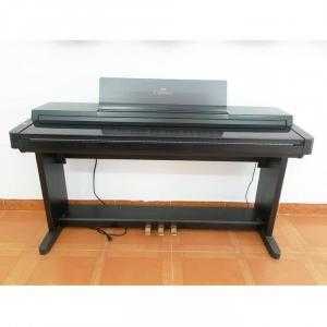 Đàn Piano Điện Yamaha CLP - 560