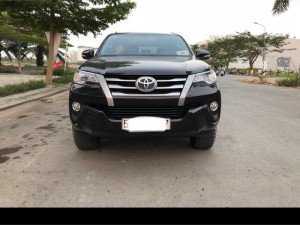 Cần Bán Toyota Fortuner 2.4G Nhập Khẩu Indonesia Số Sàn Máy Dầu Màu Nâu