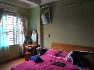 Bán Gấp Nhà Giá Hạt Rẻ, Phố Phạm Ngọc Thạch, Đống Đa, 42m2, Hiện Đại. Gara. Kd