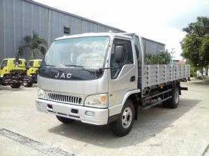 Xe trường lái JAC tải trọng 4T99 thùng dài 5,3m
