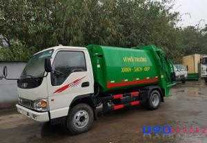 Xe cuốn ép rác Jac 6 khối (6m3) được đóng trên nền xe tải Jac 4.95 tấn HFC1048K, đây là dòng xe nâng tải mới của JAC trang bị động cơ YZ4102ZLQ công suất 81kw 4 kỳ 4 xy lanh thẳng hàng lốp 7.00-16. Linh kiện 100% đồng bộ của Jac Trung Quốc nên được thừa hưởng những đặc tính ưu việt của dòng xe tải này (So vớiThaco Foton thì Jac hoàn toàn chiếm ưu thế áp đảo về chất lượng, bền bỉ và khả năng tiết kiệm nhiên liệu)