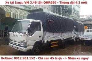 Xe tải Isuzu 3.5 tấn thùng dài 4.3 mét.