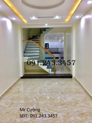 Nhà hiện đại 4 tầng x 50m2, khung cột độc lập, Cát Dài thông Nguyễn Đức Cảnh.