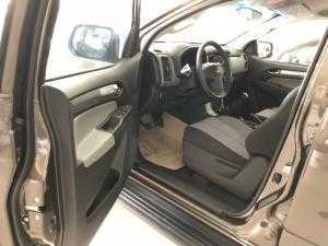 Chevrolet Colorado số sàn liên hệ để nhận giá ưu đãi