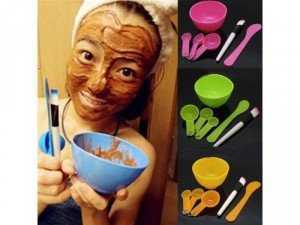 Bát Trộn mặt nạ