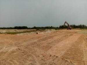 Cần bán gấp lô đất mặt tiền cách QL1A 50m ,Gía 570 triệu /lô