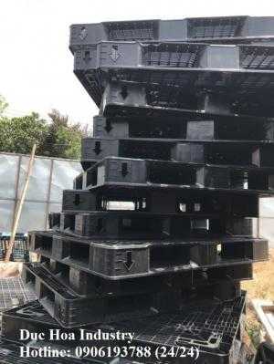 Pallet nhựa cũ giá rẻ, kích thước 1140x1140x130 mm