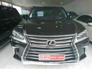 Bán Lexus LX 570 model 2017 màu đen