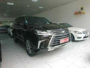 Bán Lexus LX 570 model 2017 màu đen