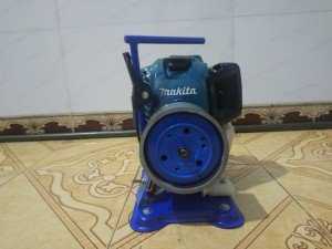 Máy phát điện Makita
