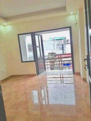Chính chủ bán nhà 3 tầng ô tô đỗ cửa trong ngõ 562 Nguyễn Văn Linh