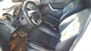 Bán Ford Fiesta 1.6AT màu trắng số tự động sản xuất 2011 bản 5 cửa biển SG