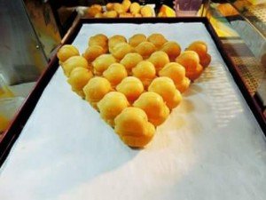 Đia điểm bán máy làm bánh gà con chichiko Hàn quốc