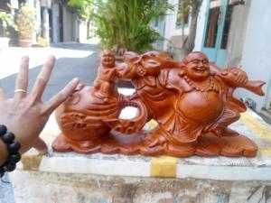 Tượng Phật Di Lặc kéo bao tiền gỗ hương