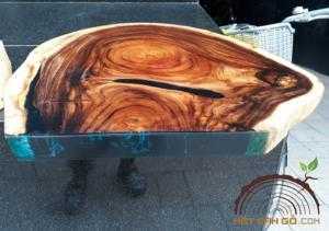 Mặt bàn gỗ Me Tây đổ epoxy