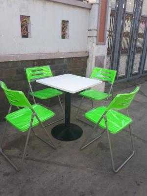 Bàn ghế cafe giá rẻ hgh