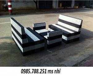 Sofa mây nhựa cafe