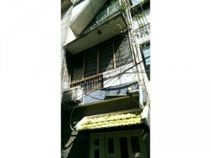 Nhà mặt tiền hẻm Trần Quang Khải Q.1