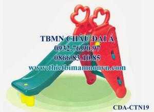 Cầu trượt mini nhựa nhập khẩu cho bé vui chơi trong nhà