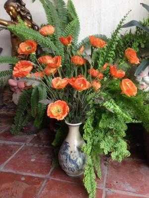 Lọ hoa lụa màu cam Cao: 50cm