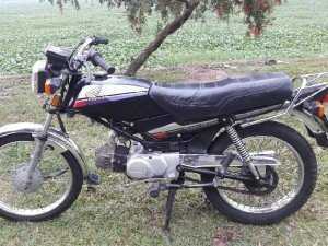Win 100 đầu máy 22 đk 1995 biển Hà Nội